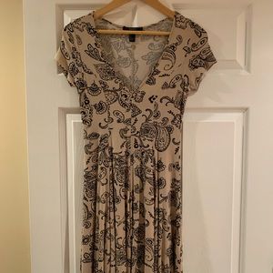 Forever 21 Patterned Dress Size Small